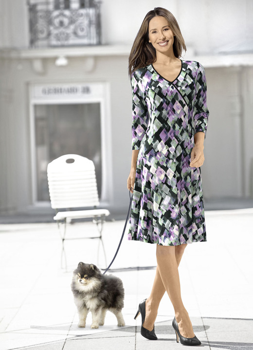 Kleider - Kleid in Wickeloptik, in Größe 036 bis 552, in Farbe SCHWARZ-FLIEDER-MINT-BUNT