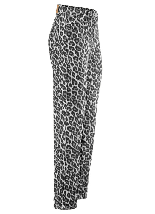 Hosen mit Knopf- und Reissverschluss - Hose in angesagter Leo-Dessinierung, in Größe 017 bis 050, in Farbe GRAU-SCHWARZ-ANTHRAZIT Ansicht 1