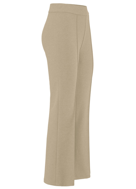 Hosen in Schlupfform - Knöchellange Hose in Schlupfform Hosen in Schlupfform - Knöchellange Hose in Schlupfform, in Größe 018 bis 052, in Farbe SAND