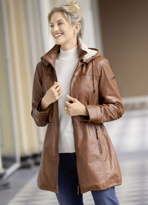 Damenmode - Lederkurzmantel von «Cabrini», in Größe 036 bis 050, in Farbe COGNAC ANTIK Ansicht 1