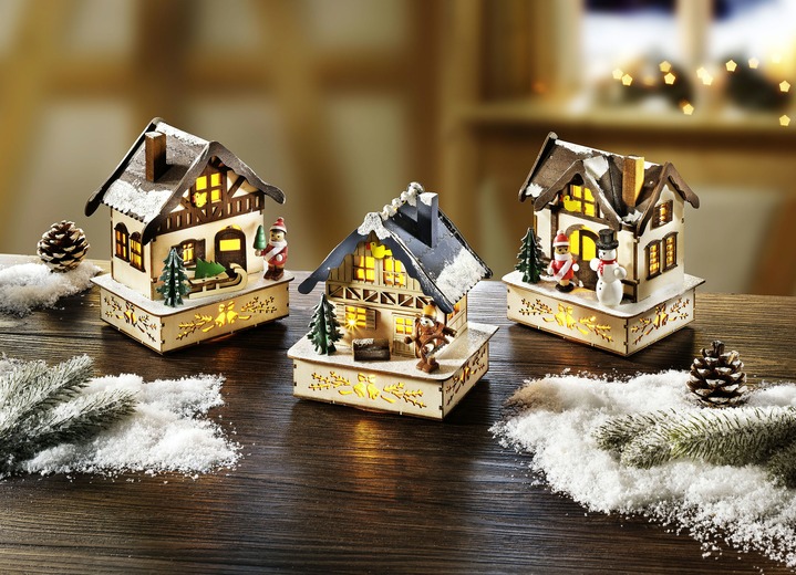 - Winterhäuschen aus Holz mit LED-Beleuchtung, in Farbe NATUR, in Ausführung Winterhaus mit Schlitten