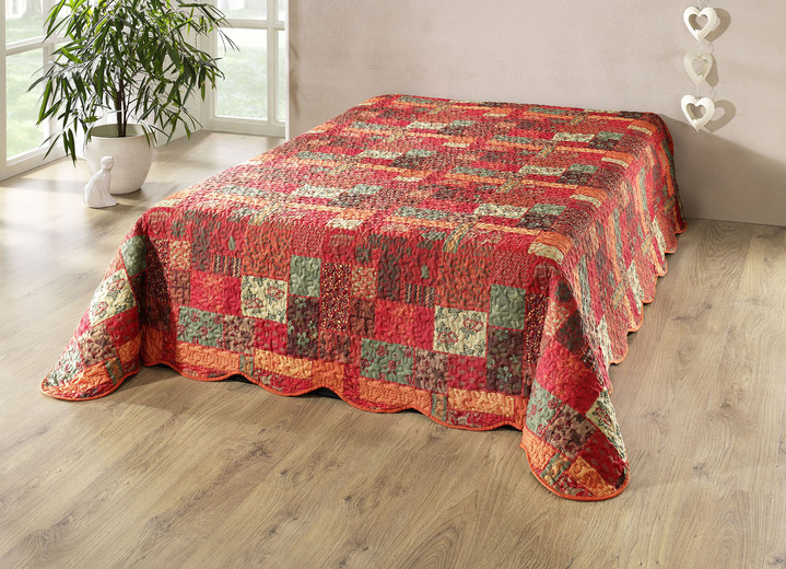 Tagesdecken - Tagesdecke und Kissenbezüge in moderner Patchwork-Optik mit Uni-Rückseite , in Größe 873 (Einzelbett, 140x210 cm) bis 914 (Doppelbett, 280x210 cm, in Farbe TERRA-BUNT Ansicht 1
