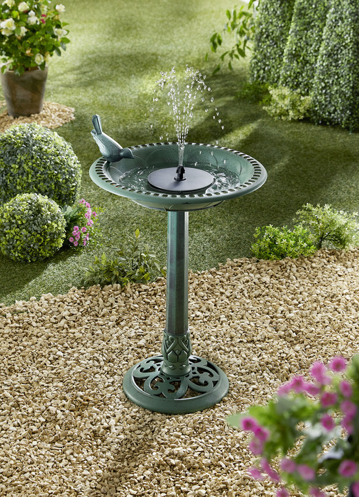 Garten - Vogelbad mit Springbrunnen, in Farbe GRÜN Ansicht 1