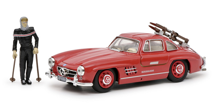 Sammlermodelle - MB 300 SL mit Ski und Figur von Schuco, in Farbe ROT