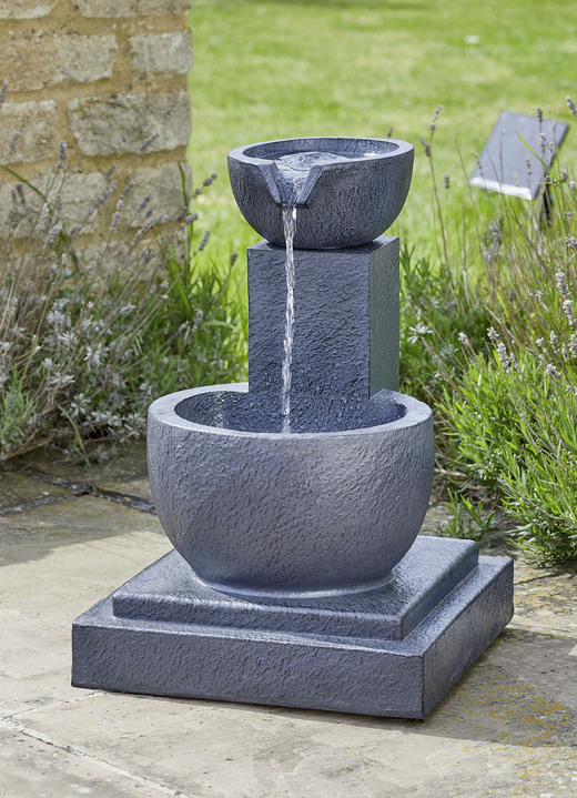 - Brunnen 