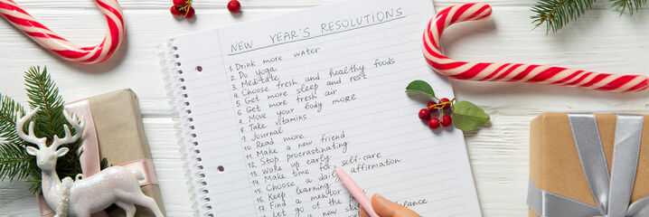 Checkliste mit Punkten, um an Weihnachten nicht in Stress zu geraten