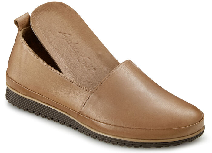 Slipper in bequemem Design COGNAC