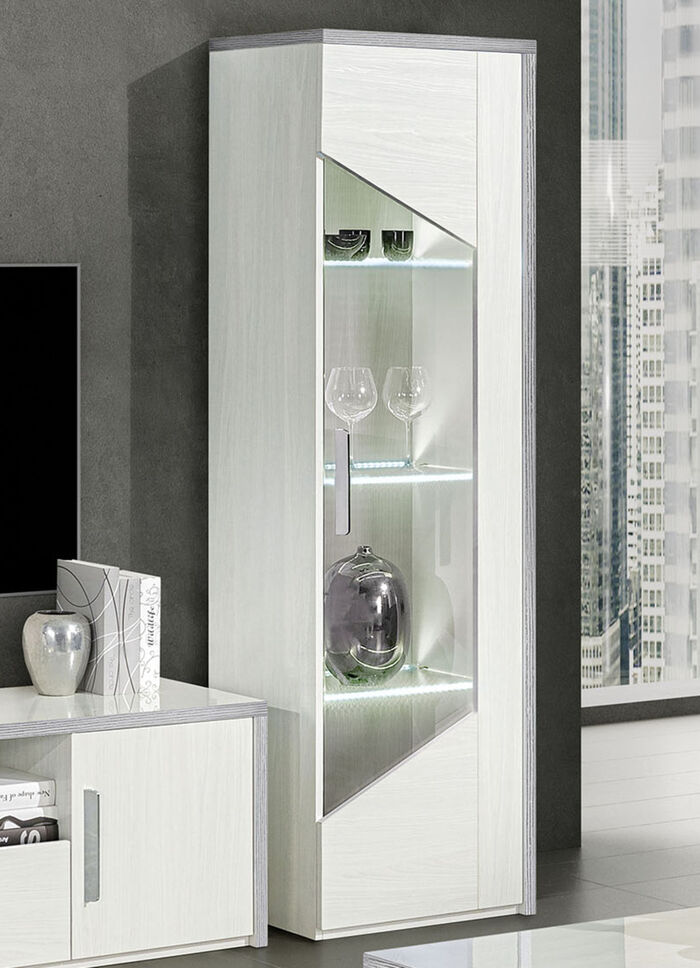 Möbelserie mit LED-Beleuchtung und Softclose BIRKE W.-SILBER