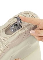 WALKMAXX &reg; Damen-Thermostiefel mit Eiskralle BEIGE