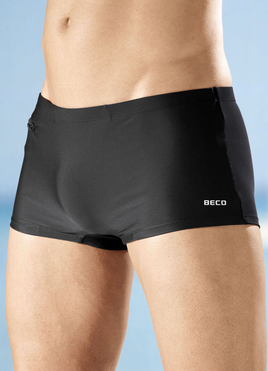 Lantra Besa Herren Badehose Slip – Mehrweg CU, Fällt 2 Größen Kleiner – Mit Schwammpolster & Kordelzug