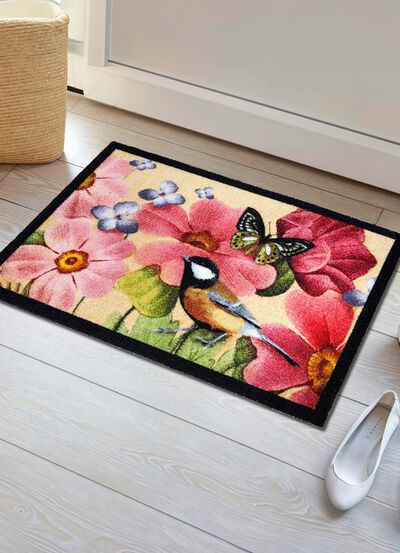 Farbenpr&auml;chtige Fussmatte mit rutschhemmender R&uuml;ckseite 