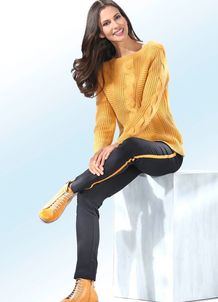 Pullover mit dekorativem Zopfdessin MESSING