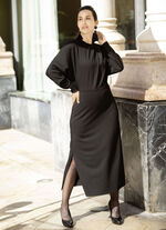 Kleid mit Fledermausärmeln 