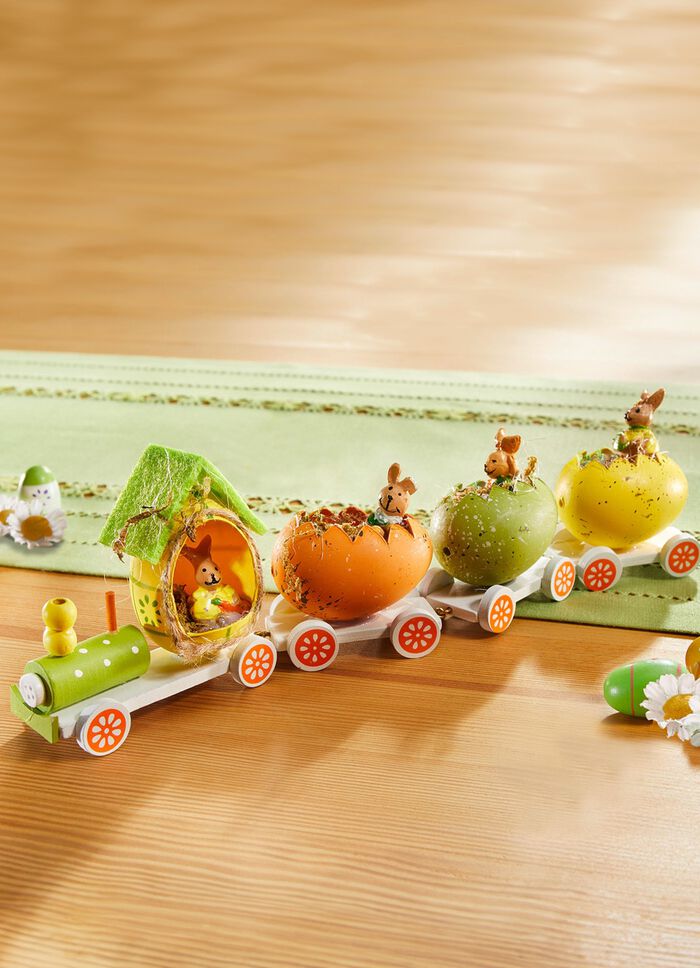 Oster-Zug in fr&uuml;hlingsfrischen Farben 