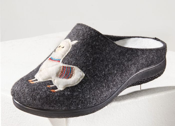 Kuschelwarme Hausschuhe mit Lama-Applikation 