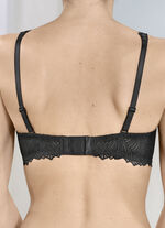 Naturana B&uuml;gel-BH aus elastischer Spitze 