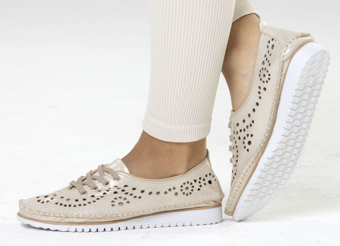 Andrea Conti, sommerliche Damen-Schnürschuhe, Weite G, mit herausnehmbarem Fußbett MATTGOLD