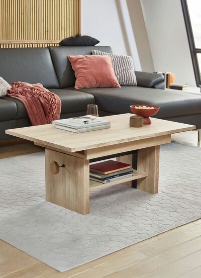 Couchtisch mit Lift-Mechanik 