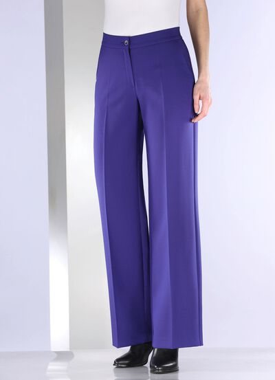 Hose in bequemer Weite 