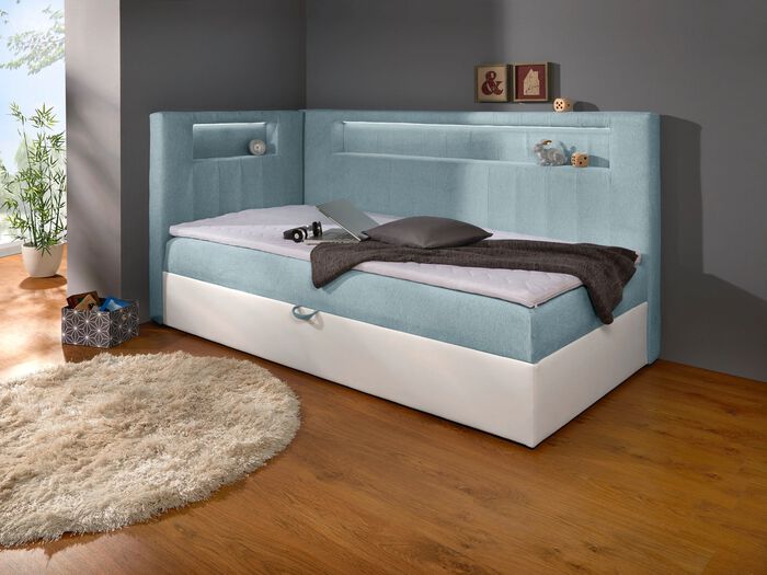 Boxspringbett mit integrierter LED-Beleuchtung 