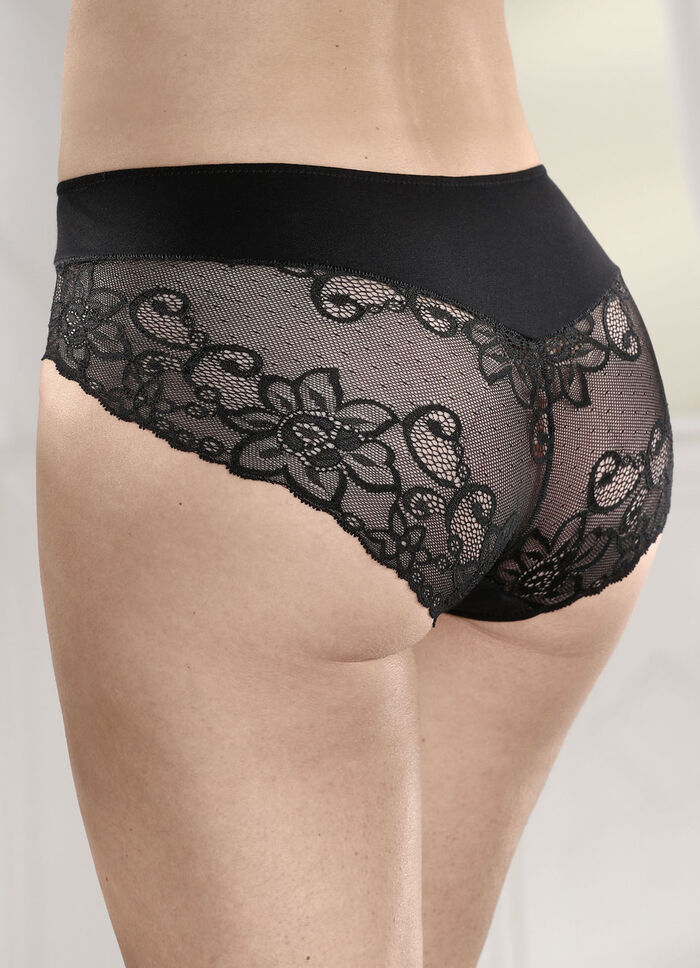 Dreierpack Slips mit zarter Elastikspitze 