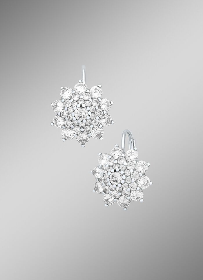  Eleganz in Silber: Ohrringe mit Zirkonia 