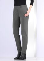 Hose mit r&uuml;ckw&auml;rtigem Dehnbundeinsatz 