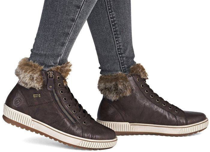 Remonte, gef&uuml;tterte Damen-Boots, Winterschuhe, Weite G, mit herausnehmbarem Fussbett DUNKELBRAUN