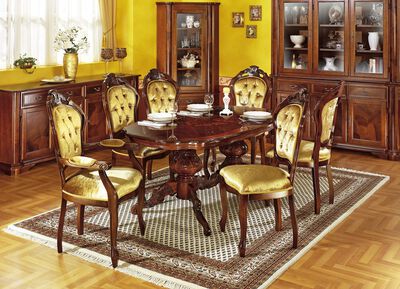 Herrlicher Esstisch mit wertvollen Intarsien 