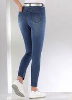 Jeans mit floralen Lochstickereien und Strasssteinchen 