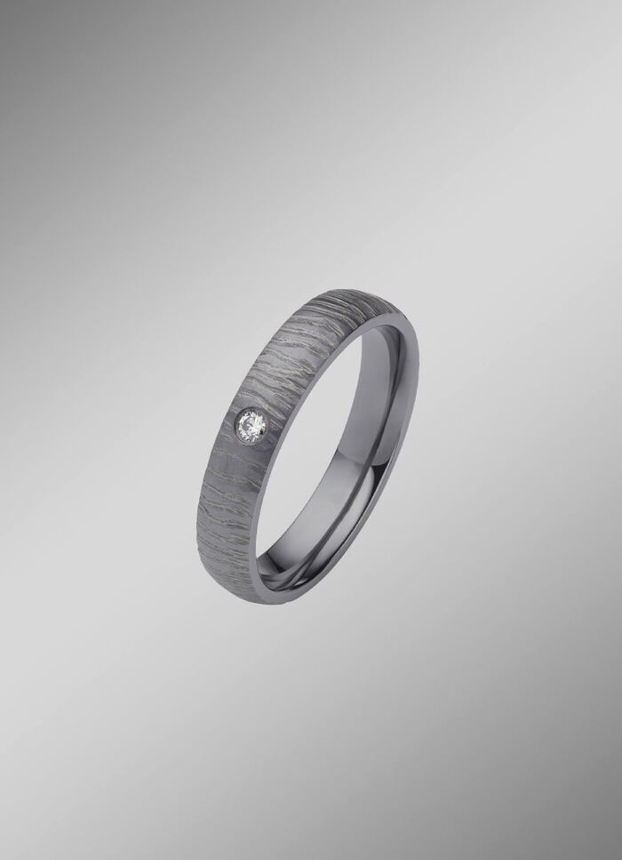 Trauring aus Tantal 