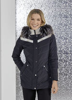 Jacke mit silberfarbenen Ziernähten 