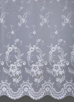 Vorhang mit Plauener Stickerei und Universalschienenband WEISS