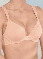 BH Cup BBody Make-up Illusion  B&uuml;gel-BH f&uuml;r ein zauberhaftes D&eacute;collet&eacute; PUDER