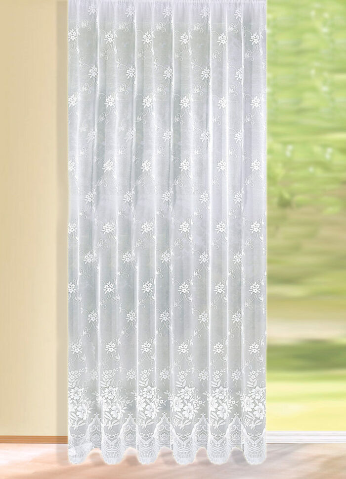 Herrlicher Langstore mit Blüten-Dessinierung