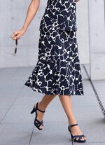 Rock in leicht ausgestellter Form 