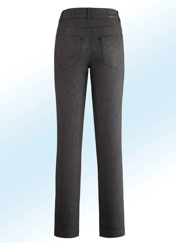 Hose mit angenehm weicher, w&auml;rmender Innenseite 