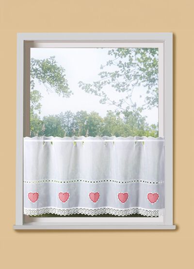 Kurzvorhang mit Macramé-Abschluss und Stangendurchzug 