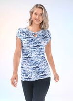 Shirt mit gesmoktem Einsatz am Halsausschnitt 