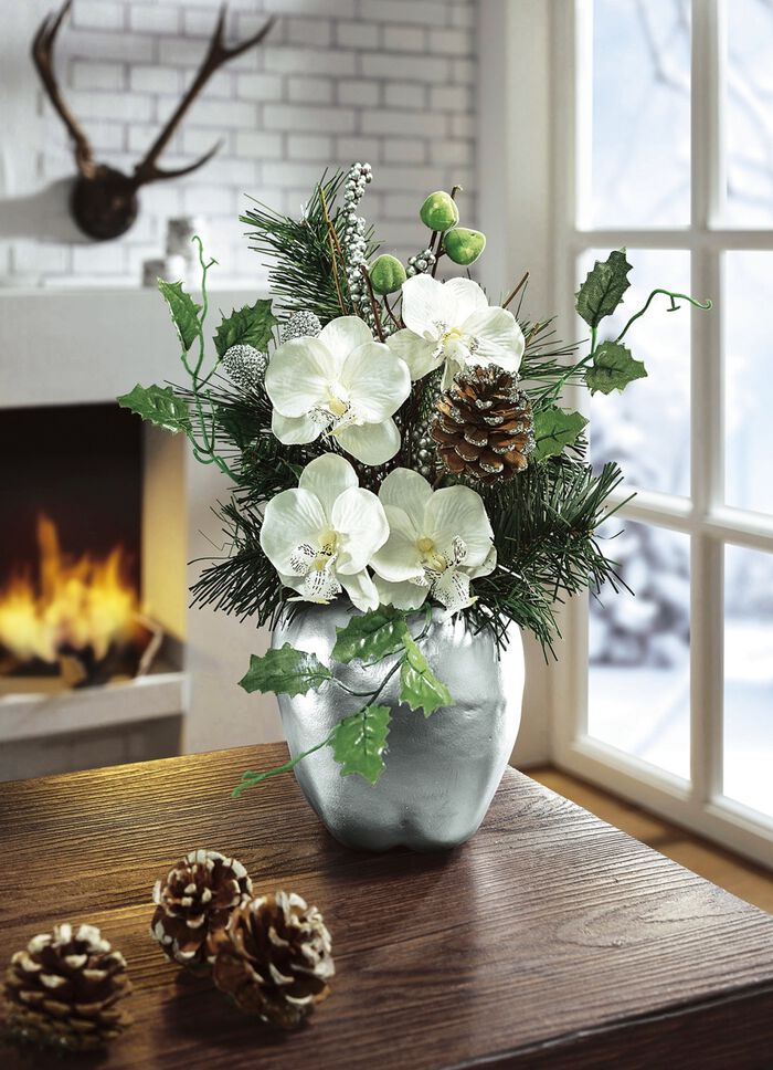 Orchideen-Gesteck im Apfeltopf 