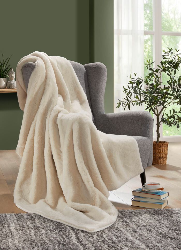 Webpelzdecke und Kissenbezug aus Alpakawolle NATUR