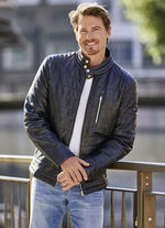 Lederkurzjacke von &laquo;Cabrini&raquo; in 2 Farben SCHWARZ