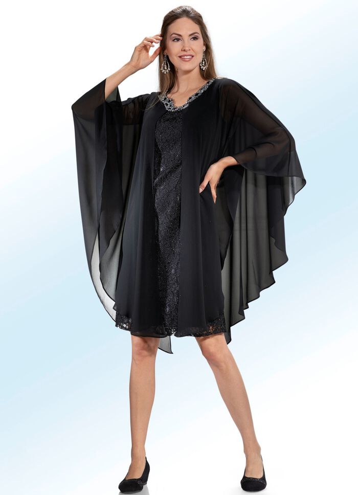 Kleid mit funkelnder Schmuckstein- und Perlenzier 