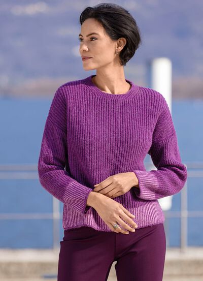 Pullover mit pfiffigen Kontrasten 