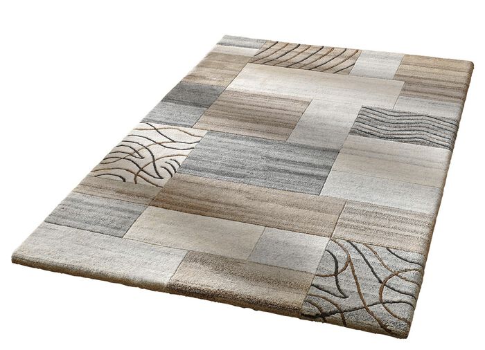 Handgearbeitete Teppiche aus 100% Schurwolle 