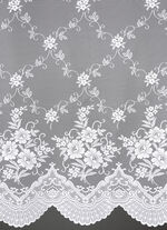 Herrlicher Langstore mit Blüten-Dessinierung