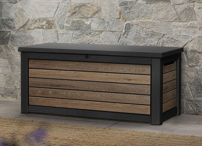 Kissenbox in trendiger Holzoptik 