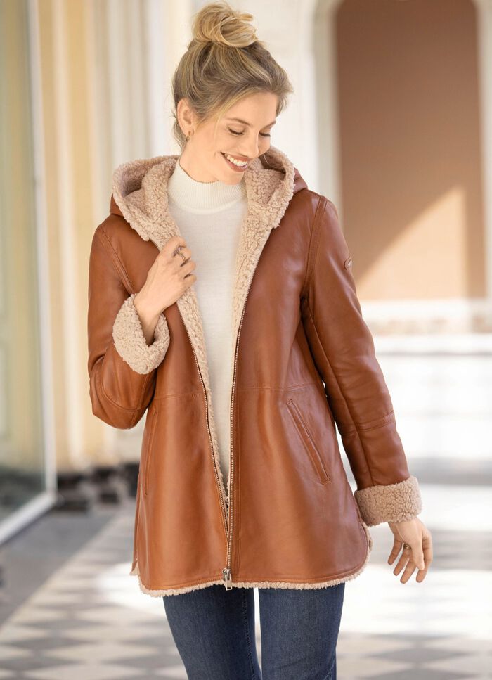Lederjacke mit Kapuze 