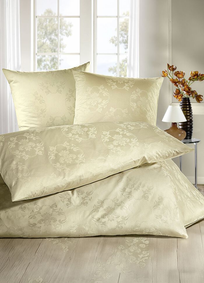 &laquo;BAUER&raquo; Bettw&auml;sche-Garnitur in verschiedenen Farben 