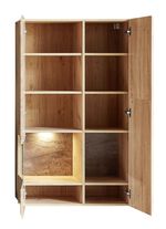 Wohnwand mit warmweisser LED-Beleuchtung 